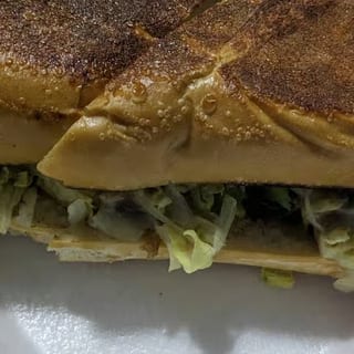 Pernil Sandwich