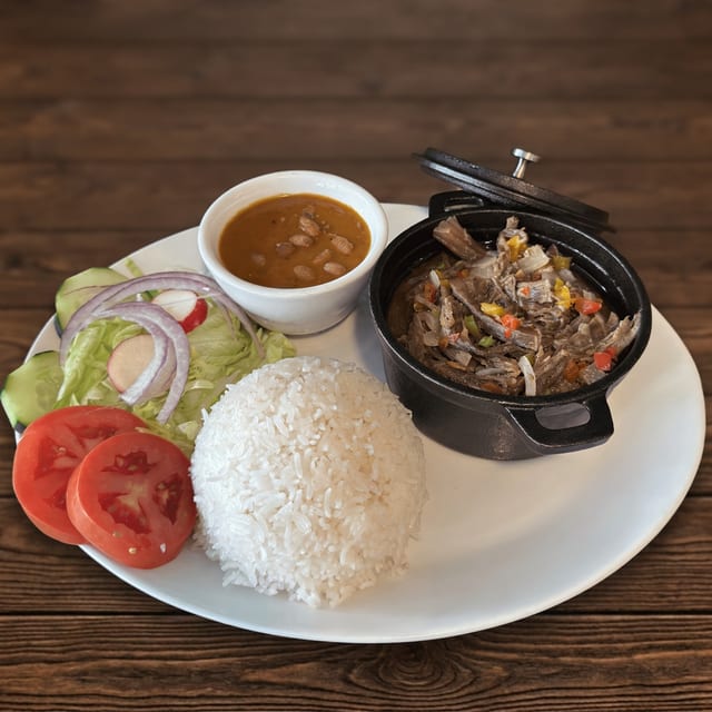 Ropa Vieja.