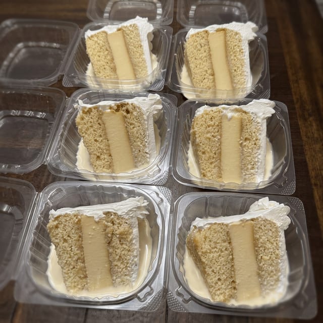 Tres Leches Con Flan.